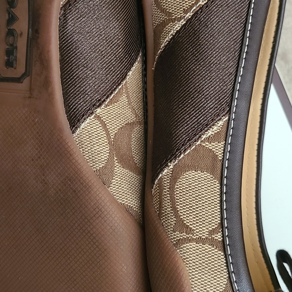 Coach Women's Tan and Brown Flats - Picture 5 of 10